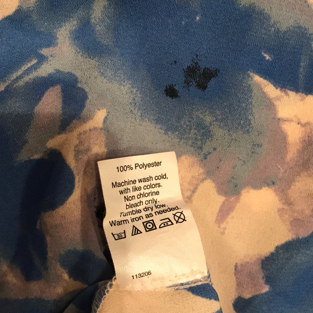 Printed Bell-Sleeve Top - Picture 5 of 5